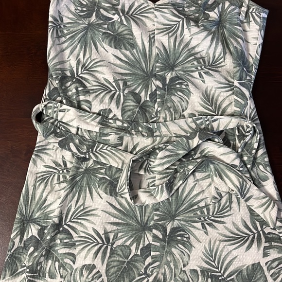 Kismet Palm Tree Dress - Picture 2 of 4